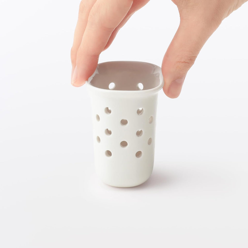 無印良品 磁器 ぬか床用 水取り器 約幅6.5×奥行5×高さ6.5cm 76045885