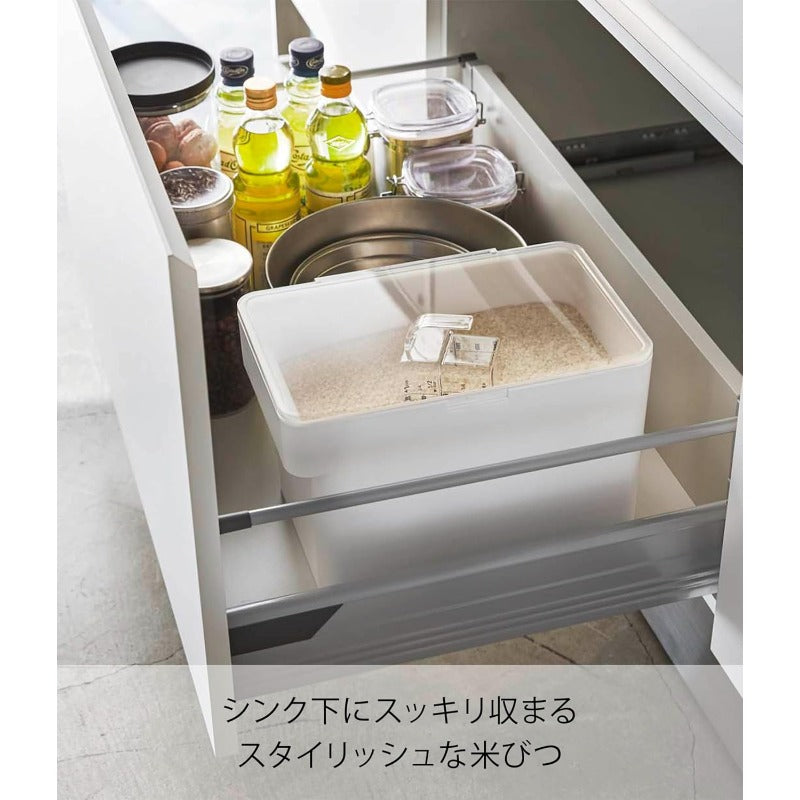 山崎実業(Yamazaki) 密閉 シンク下 米びつ 5ｋｇ 計量カップ 付 ホワイト 約W30XD19.7XH19.2cm タワー お米ごっそりライン 最後まできれいにすくえる 3377