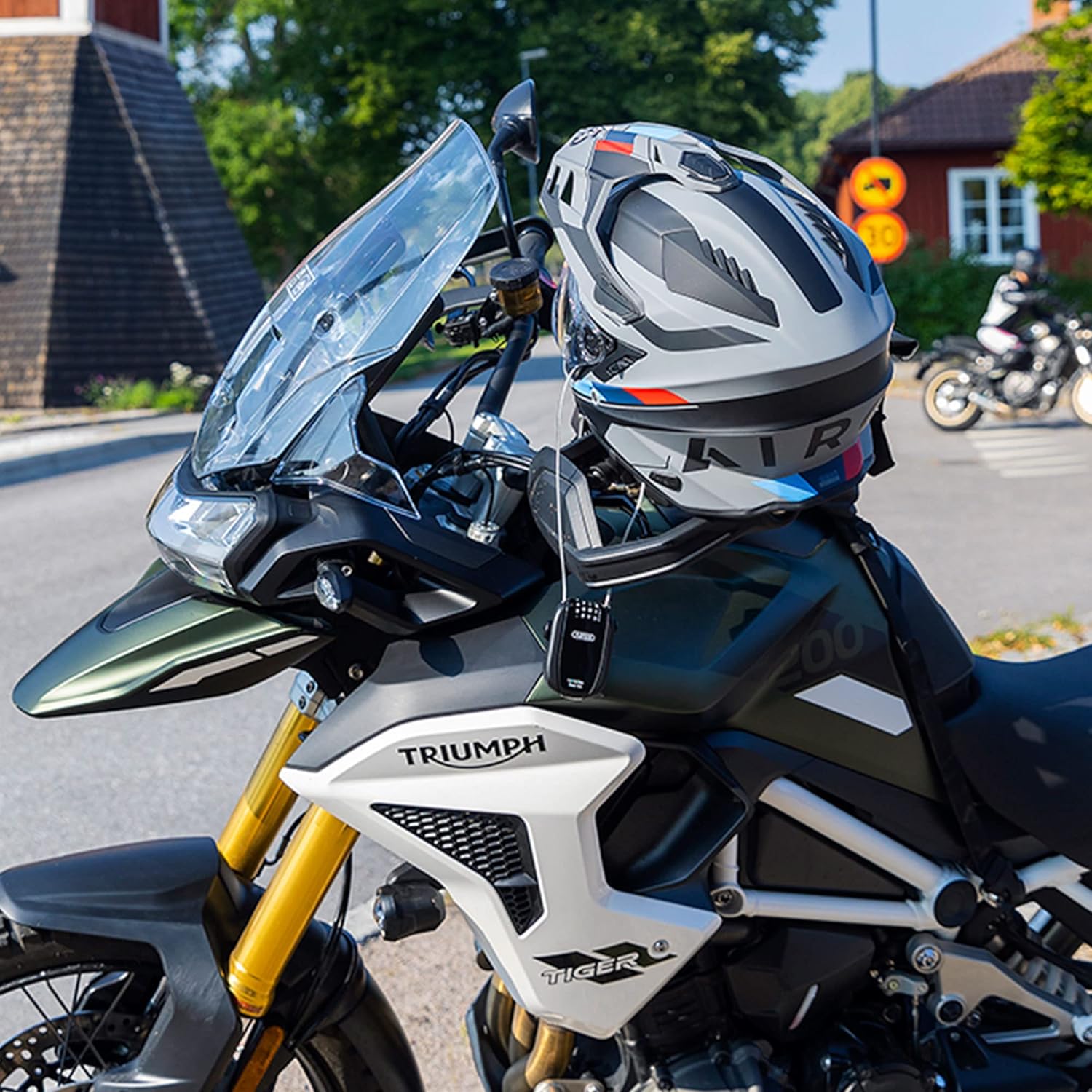 ABUS Combiflexケーブルロック - スキー、ヘルメット、乳母車、荷物を固定するためのロック - 長さ105~105cm - 厚さ3mm ブラック。